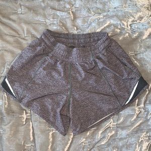 Lululemon Hotty Hot Short 4”